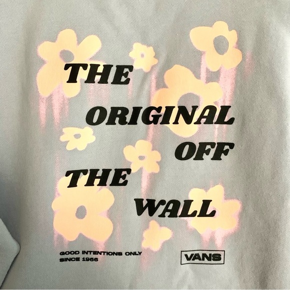 Van Off The Wall Long Sleeve Sweater Powder Blue with flowers women’s size L - Picture 5 of 9